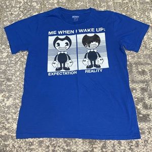 XL kids graphic t-shirt